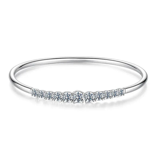 Sterling silver moissanite bracelet detail