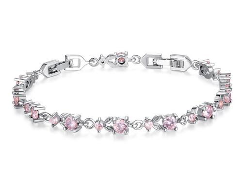 🌹 Rose Gold Chain Link Bracelet – Bold Elegance with a Feminine Sparkle