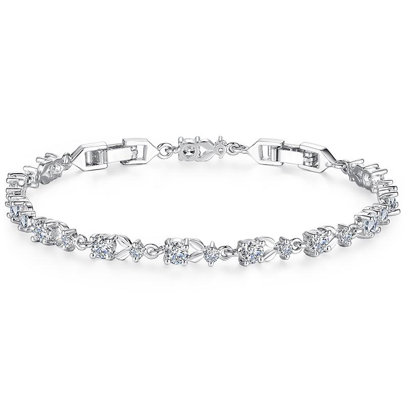 🌹 Rose Gold Chain Link Bracelet – Bold Elegance with a Feminine Sparkle