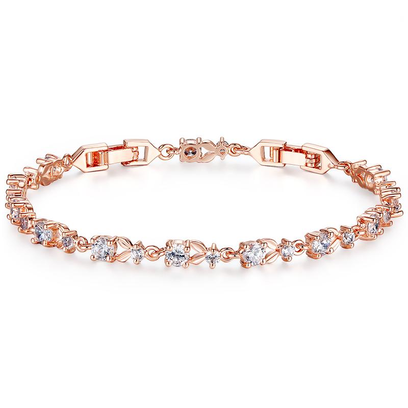 🌹 Rose Gold Chain Link Bracelet – Bold Elegance with a Feminine Sparkle