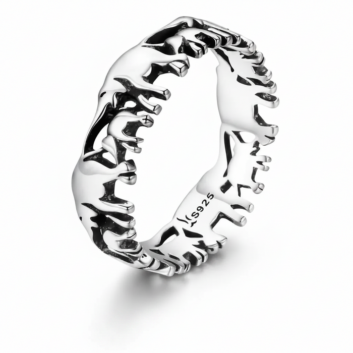 925 Sterling Silver Elephant Family Ring with oxidized finish on a white background – Jewelry Towns