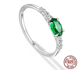 Emerald Green Cabochon Ring.