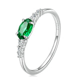 925 Sterling Silver Emerald Green Cabochon Ring – Luxurious Sparkle with Platinum Shine
