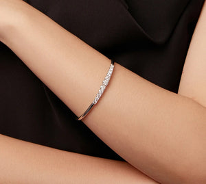 ✨ Moissanite Adjustable Elastic Bracelet – 925 Sterling Silver &amp; White Gold Finish