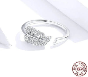 925 Sterling Silver Boho Feather Ring – Vintage Elegance with Free-Spirited Charm 