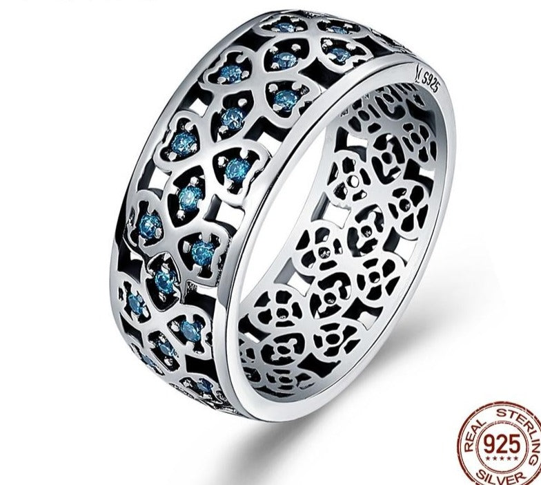 Clover Blue Ring – Titanium Steel Women’s Fashion Ring with Symbolic Charm