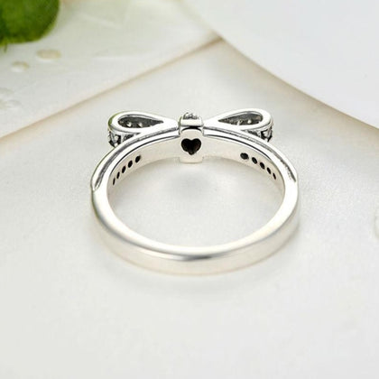 Sparkling Bow Knot Ring 