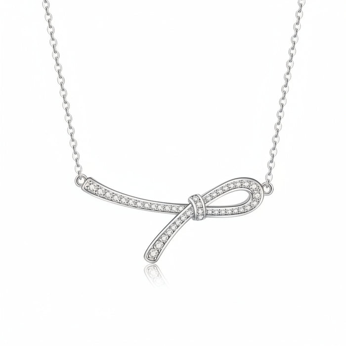 Minimalist knot necklace in 925 sterling silver