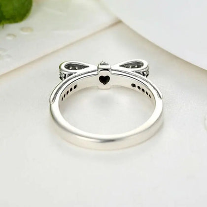 Sparkling Bow Knot Ring 