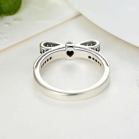 Sparkling Bow Knot Ring 