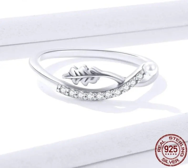 Vintage Style Leaf Ring | Nature-Inspired Elegance with a Timeless Appeal 