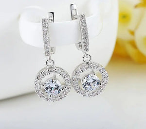 Elegant Drop Earring 